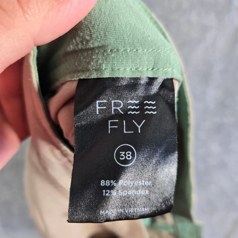 Free Fly Mens Hybrid Shorts Tan Khaki Stretch Water Casual Size 38